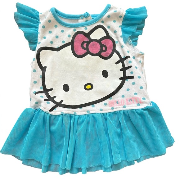 Hello Kitty Tee 🩵 - Picture 1 of 3